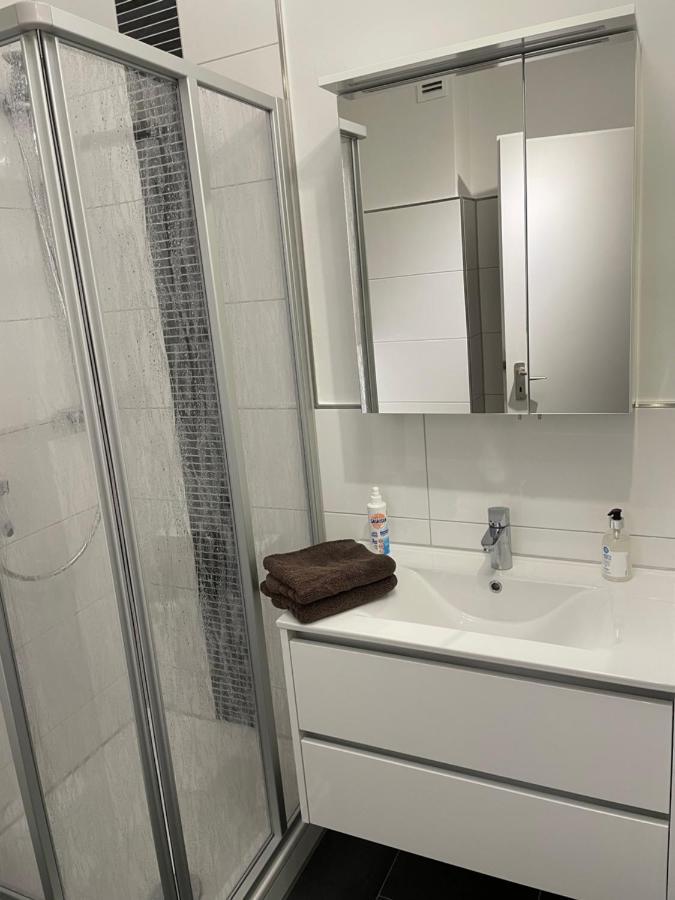 Wilhelms Havenkoje - Gemuetliches Innenstadtappartment Wilhelmshaven Bagian luar foto
